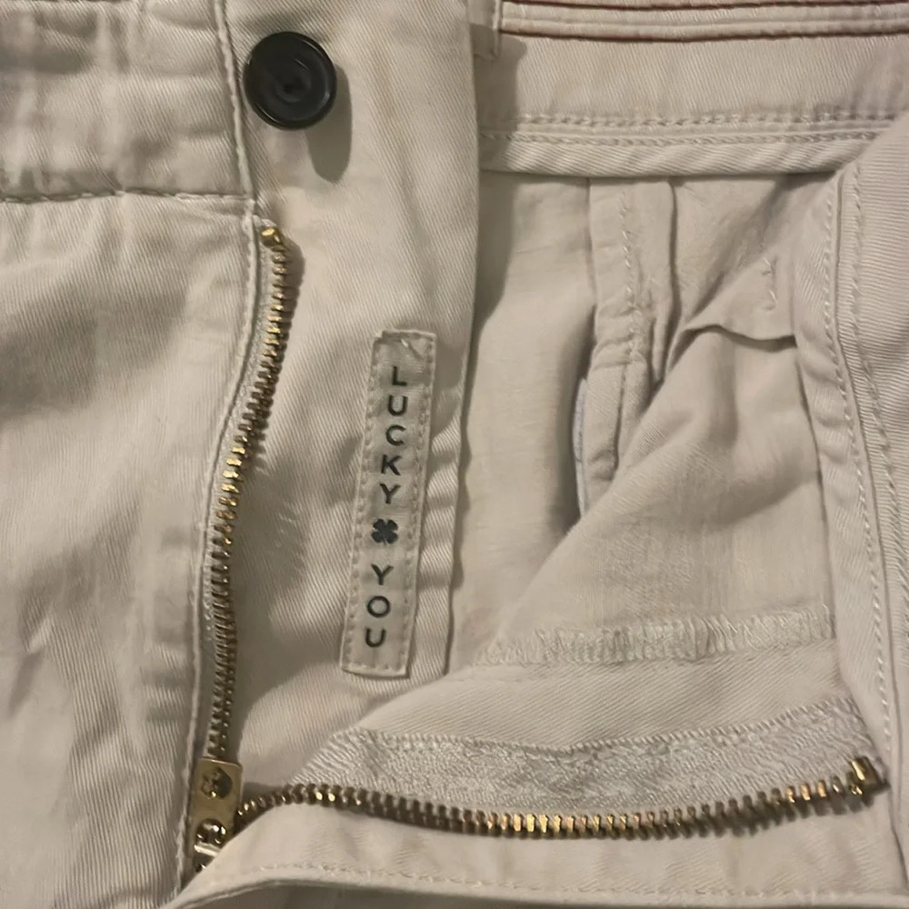 LUCKY BRAND size 40 light tan cargo shorts - Picture 2 of 11